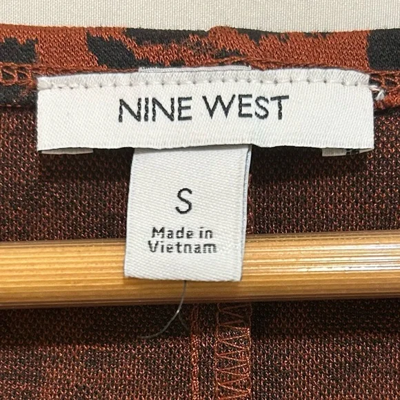 Nine West Women’s Sleeveless Animal Print Dress Size Small - Never Worn - Picture 3 of 6